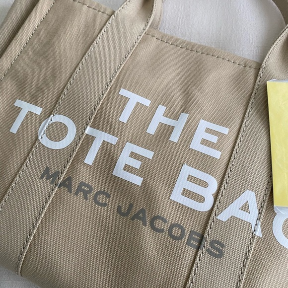 Marc Jacobs Beige Tote Bag - Picture 2 of 9